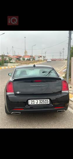 Chrysler 300